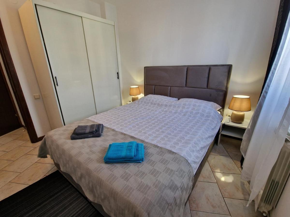 Apartments Katarina - New Renovated Rovinj Exterior photo