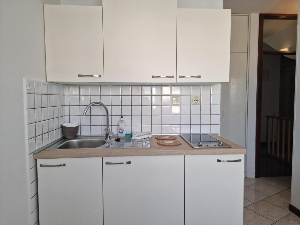 Apartments Katarina - New Renovated Rovinj Exterior photo