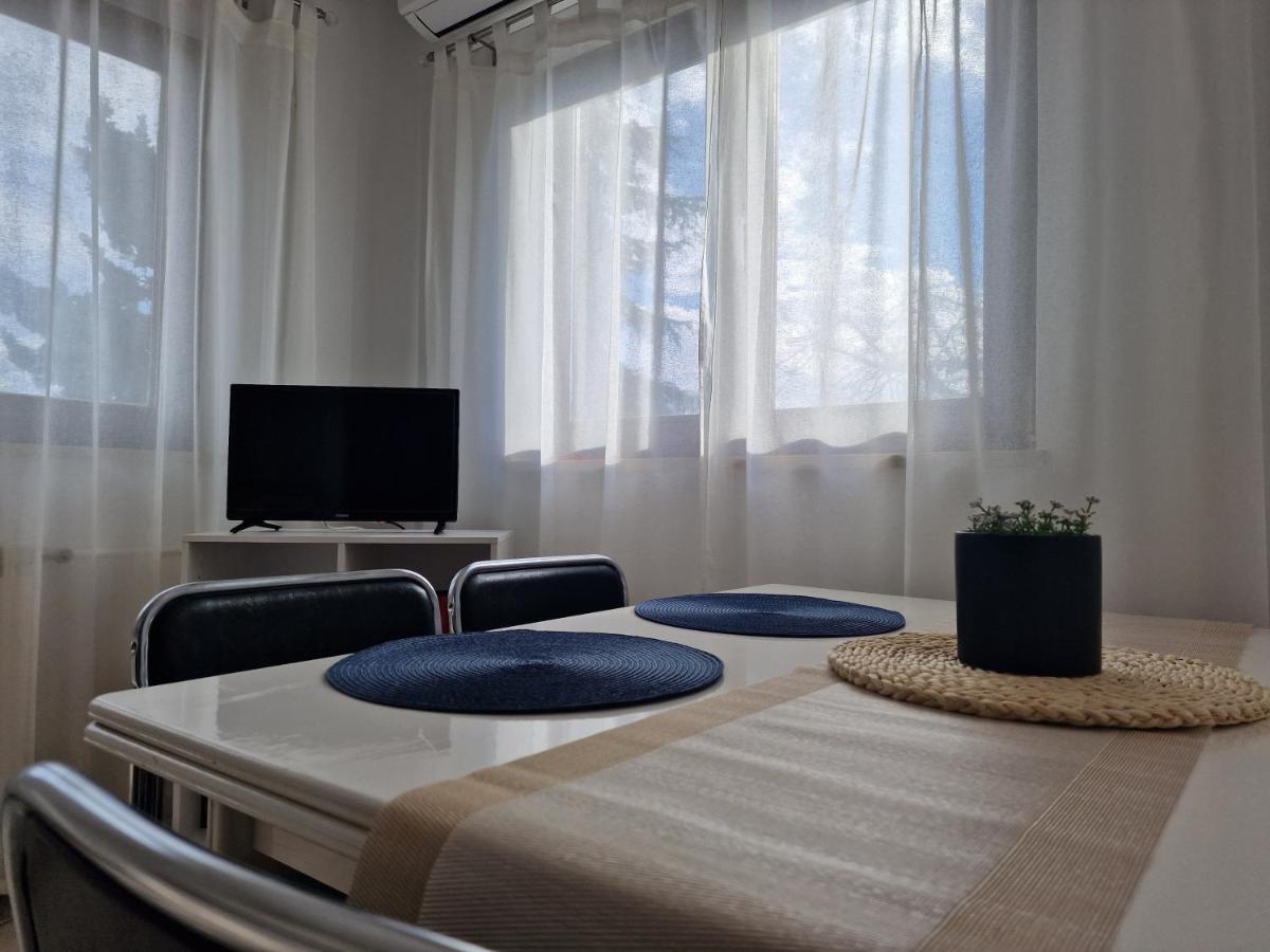 Apartments Katarina - New Renovated Rovinj Exterior photo