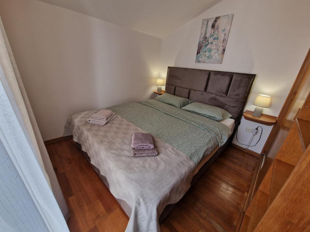 Apartments Katarina - New Renovated Rovinj Exterior photo