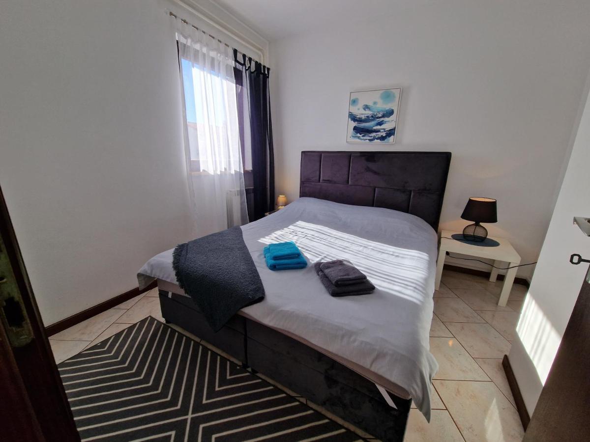 Apartments Katarina - New Renovated Rovinj Exterior photo