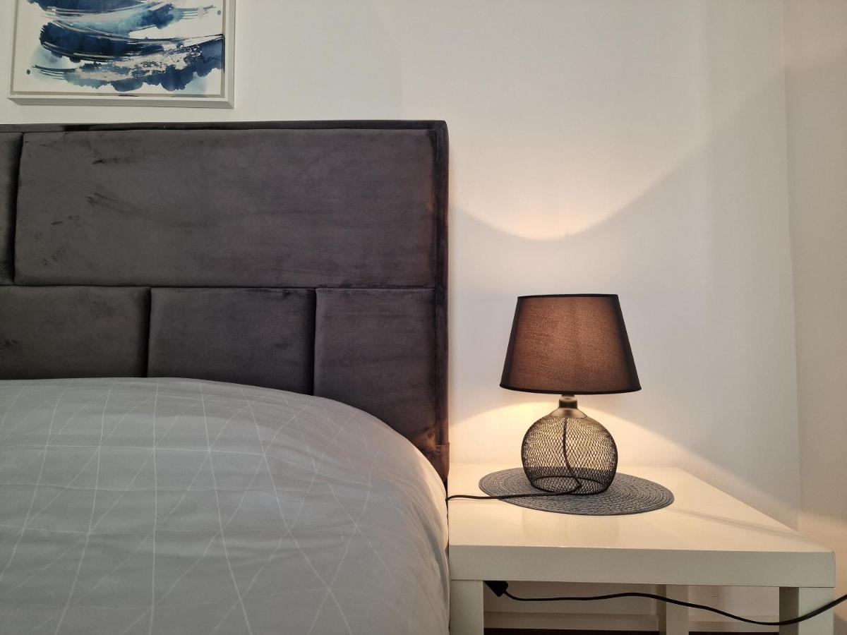 Apartments Katarina - New Renovated Rovinj Exterior photo